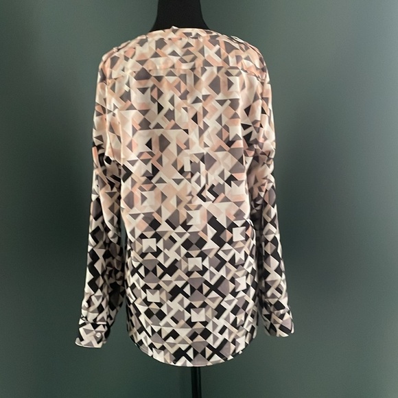 Calvin Klein Abstract Pattern vintage Blouse in Black, Cream, and Tan - Picture 3 of 5